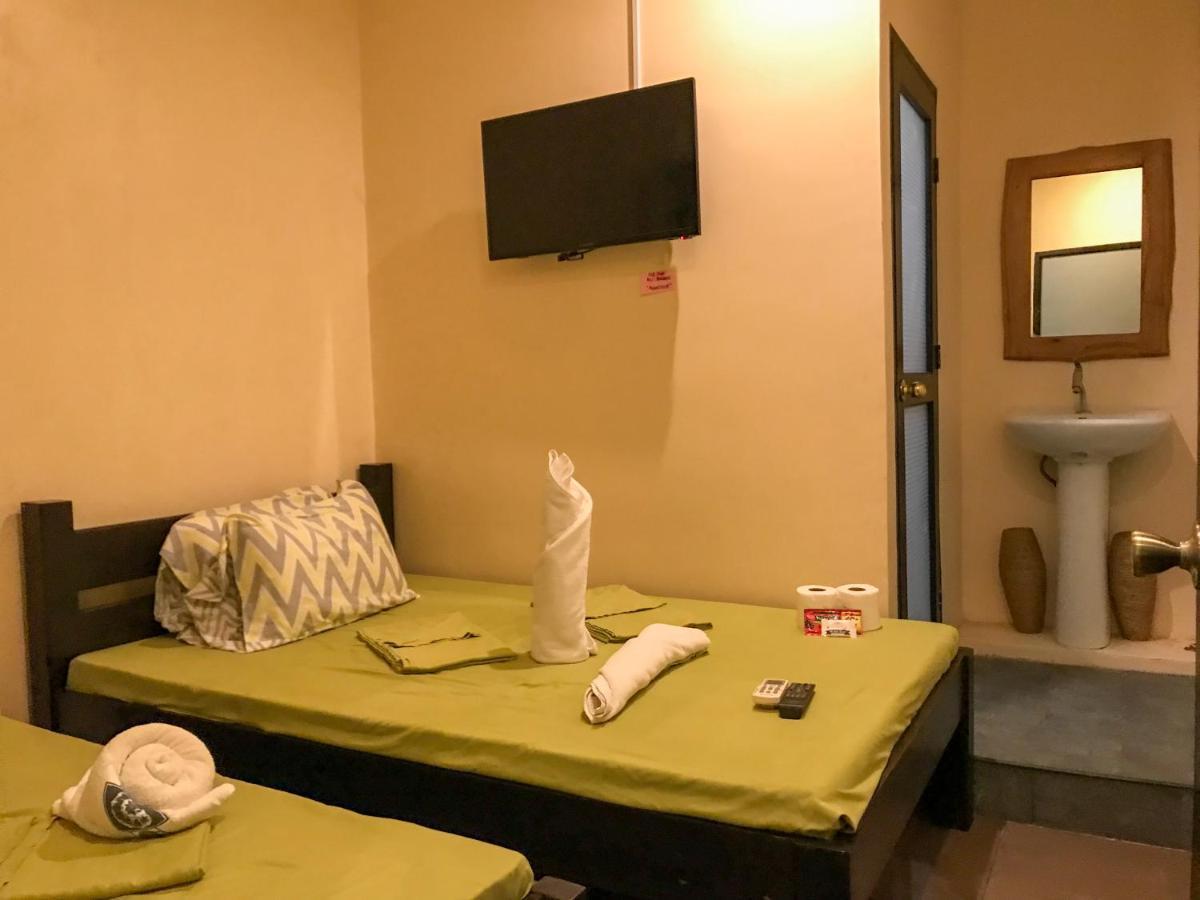 E.I. Suites Siquijor Exterior foto